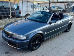 Grau Gebraucht 2002 BMW 320 Performance Cabrio | 6.590 € (Guter Preis)