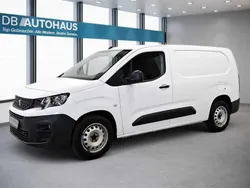 Weiß Gebraucht 2020 Peugeot Partner Premium Van / Kleinbus | 12.360 € (Fairer Preis)