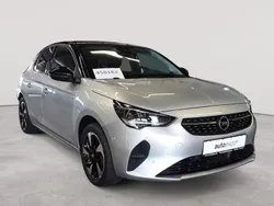 Kristall silber met./dach diamant schwarz met. Gebraucht 2022 Opel Corsa-e Elegance Kleinwagen | 14.890 € (Guter Preis)