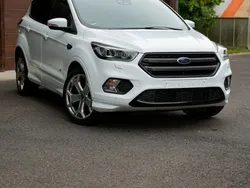 Weiß Gebraucht 2018 Ford Kuga ST-Line SUV | 19.499 € (Fairer Preis)