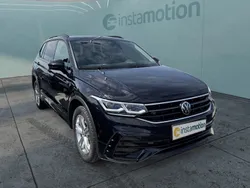 Schwarz Gebraucht 2024 VW Tiguan Allspace R-line SUV | 44.080 € (Fairer Preis)