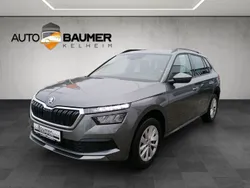 Graphite grau metallic Gebraucht 2024 Skoda Kamiq Ambition SUV | 20.440 € (Fairer Preis)