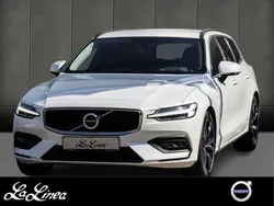 Weiss Gebraucht 2024 Volvo V60 Core Kombi | 37.890 € (Guter Preis)
