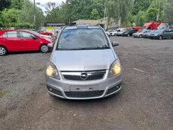 Silber Gebraucht 2006 Opel Zafira Van / Kleinbus | 1.900 € (Superpreis)