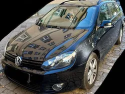 Schwarz Gebraucht 2012 VW Golf VI Match Kombi | 12.899 €