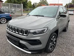 Grau Gebraucht 2021 Jeep Compass Limited SUV | 18.899 € (Superpreis)