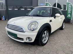 Weiß Gebraucht 2009 Mini Cooper Pepper Kleinwagen | 6.890 € (Etwas zu teuer)