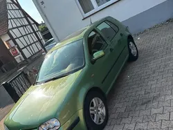 Grün Gebraucht 1998 VW Golf IV Limousine | 1.150 € (Fairer Preis)