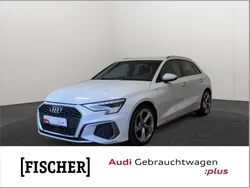 Weiss Gebraucht 2024 Audi A3 Sportback S-Line Limousine | 36.440 € (Guter Preis)