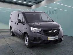 Schwarz Gebraucht 2023 Opel Combo-e Life Edition Van / Kleinbus | 23.770 € (Guter Preis)