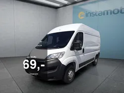 Weiß Gebraucht 2023 Opel Movano Van | 31.699 € (Teuer)