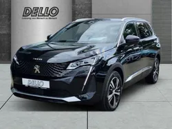 Lackierung schwarz perla nera/ Gebraucht 2024 Peugeot 5008 GTi Van / Kleinbus | 29.885 € (Superpreis)