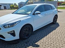 Weiß Gebraucht 2021 Kia Ceed Limousine | 16.100 € (Superpreis)
