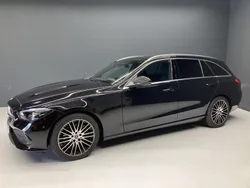 Obsidianschwarz Gebraucht 2024 Mercedes C200 Kombi | 49.350 €