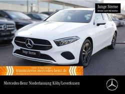 Weiß Gebraucht 2024 Mercedes A180 Advanced Plus Limousine | 26.890 € (Superpreis)