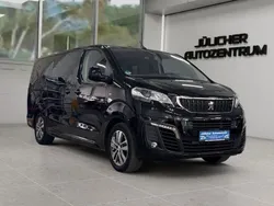 Peugeot Traveller