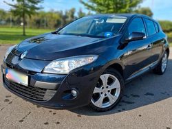 Blau Gebraucht 2008 Renault Mégane III Limousine | 4.200 € (Fairer Preis)