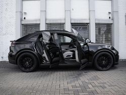 Schwarz Gebraucht 2025 Porsche Macan SUV | 96.500 € (Superpreis)