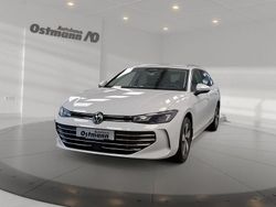 Pure white Gebraucht 2024 VW Passat Business Kombi | 31.980 € (Guter Preis)