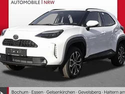 Weiß Neu 2025 Toyota Yaris Cross SUV | 30.789 € (Teuer)