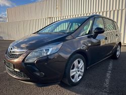 Braun Gebraucht 2015 Opel Zafira Tourer Van / Kleinbus | 7.299 € (Guter Preis)