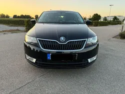 Schwarz Gebraucht 2014 Skoda Rapid Elegance Limousine | 8.900 € (Fairer Preis)