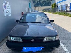 Schwarz Gebraucht 1988 Toyota Camry Limousine | 2.900 €