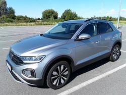 Silber Gebraucht 2024 VW T-Roc Move SUV | 27.470 € (Guter Preis)