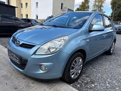 Blau Gebraucht 2009 Hyundai i20 Classic Limousine | 2.499 € (Fairer Preis)