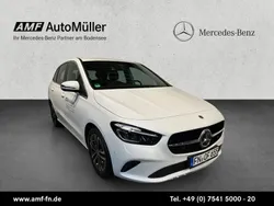 Digitalweiß Gebraucht 2023 Mercedes B180 Progressive Van / Kleinbus | 32.900 € (Teuer)