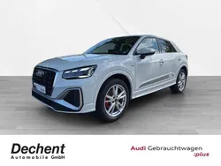 Gletscherweiß metallic Gebraucht 2024 Audi Q2 S-Line SUV | 36.990 € (Teuer)