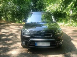 Schwarz Gebraucht 2012 Kia Soul SUV | 9.250 € (Etwas zu teuer)