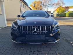 Schwarz Gebraucht 2017 Mercedes CLA180 Shooting Brake Urban Kombi | 15.950 € (Guter Preis)