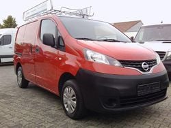Rot Gebraucht 2018 Nissan NV200 Comfort Van | 9.200 € (Fairer Preis)