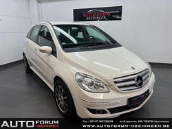 Weiß Gebraucht 2008 Mercedes B180 Van / Kleinbus | 3.450 € (Fairer Preis)