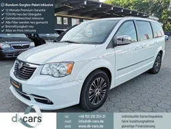 Colore esterno (bright white) Gebraucht 2015 Lancia Voyager S Van / Kleinbus | 21.500 € (Etwas zu teuer)