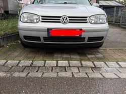 Silber Gebraucht 1999 VW Golf IV Highline Kombi | 500 € (Superpreis)