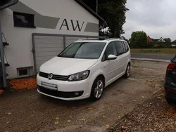 Weiß Gebraucht 2013 VW Touran S Van / Kleinbus | 8.999 € (Guter Preis)