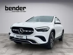 Polarweiss Gebraucht 2023 Mercedes GLA200 Progressive SUV | 40.900 € (Etwas zu teuer)