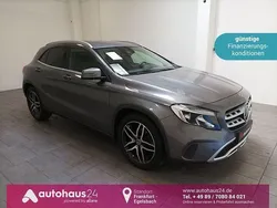 Grau Gebraucht 2019 Mercedes GLA200 Urban SUV | 21.970 € (Guter Preis)