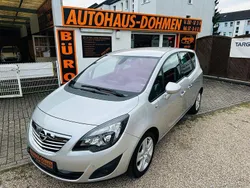 Silber Gebraucht 2010 Opel Meriva Innovation Van / Kleinbus | 6.980 € (Etwas zu teuer)