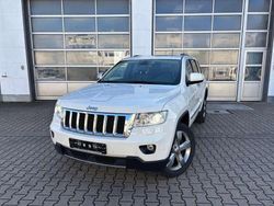 Stone white clear coat Gebraucht 2011 Jeep Grand Cherokee Overland SUV | 8.975 € (Fairer Preis)