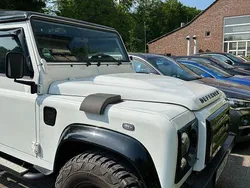Weiß Gebraucht 2015 Land Rover Defender SUV | 51.700 €