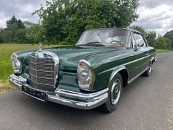 Grün Gebraucht 1968 Mercedes W111 Coupé | 69.500 €