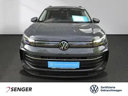 Grau Gebraucht 2024 VW Tiguan Life SUV | 36.480 € (Teuer)