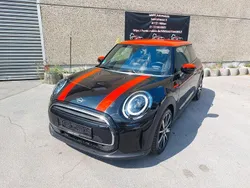Schwarz Gebraucht 2023 Mini Cooper Resolute Edition Kleinwagen | 23.300 € (Fairer Preis)