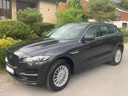 Grau Gebraucht 2019 Jaguar F-Pace Portfolio SUV | 18.900 €