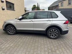 Silber Gebraucht 2022 VW Tiguan Basis SUV | 21.999 € (Superpreis)