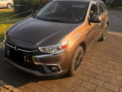 Braun Gebraucht 2018 Mitsubishi ASX Diamant Edition SUV | 11.490 € (Fairer Preis)
