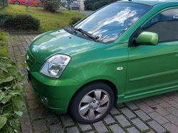 Grün Gebraucht 2005 Kia Picanto EX Kleinwagen | 1.700 € (Fairer Preis)